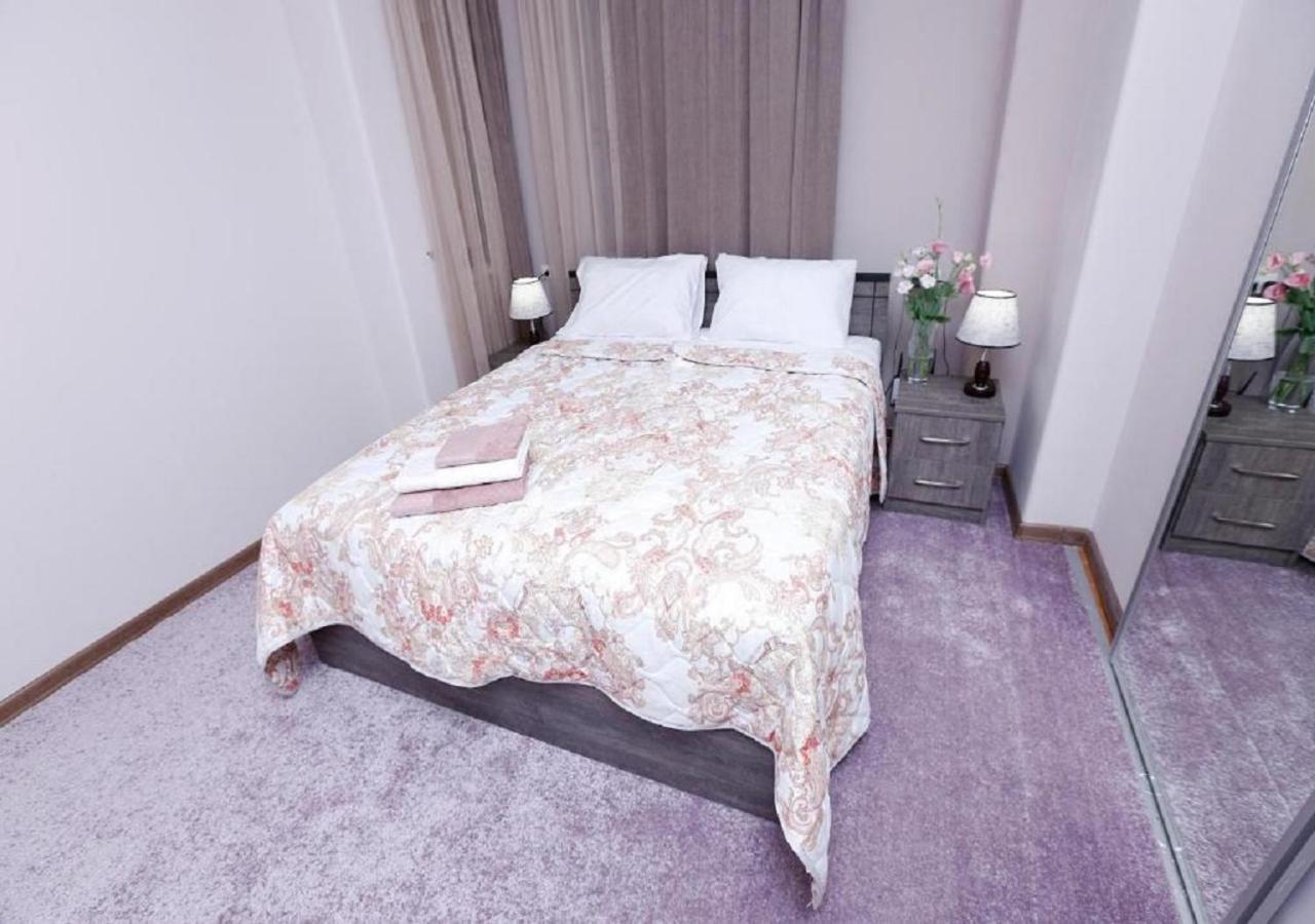 Yard Guesthouse エレバン エクステリア 写真
